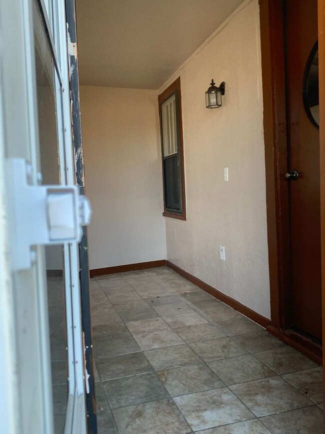 Foto del edificio - Two Bedroom Home Close to Medical Center