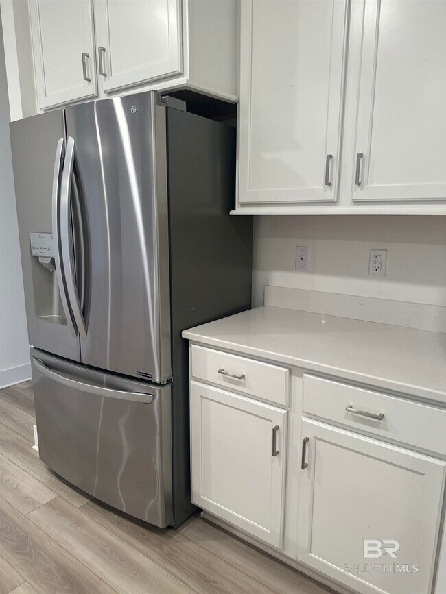 Foto del edificio - 16863 Fedora Dr