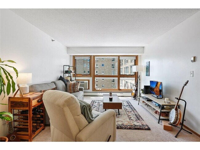 Foto del edificio - 433 S 7th St