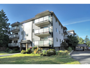 Building Photo - Madrona Manor Apartments