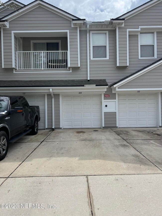 Building Photo - 7032 Deer Lodge Cir