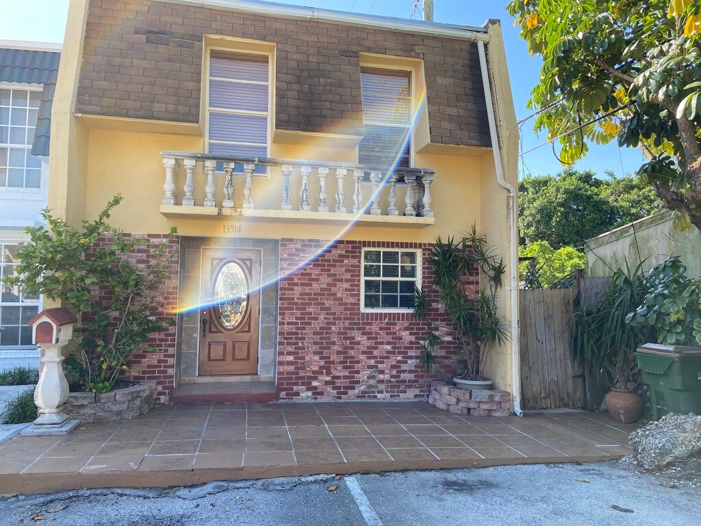 13514 NE 23rd Pl, North Miami, FL 33181 Townhome Rentals in North