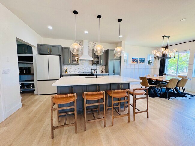 Foto del edificio - 18065 E 107th Pl