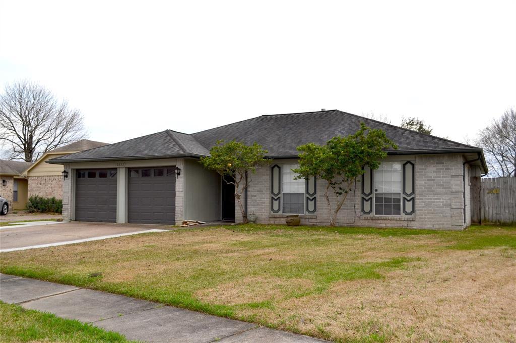 Primary Photo - 10822 Mesquite Dr