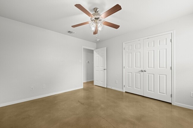 Building Photo - 1809 Indian Trail Dr
