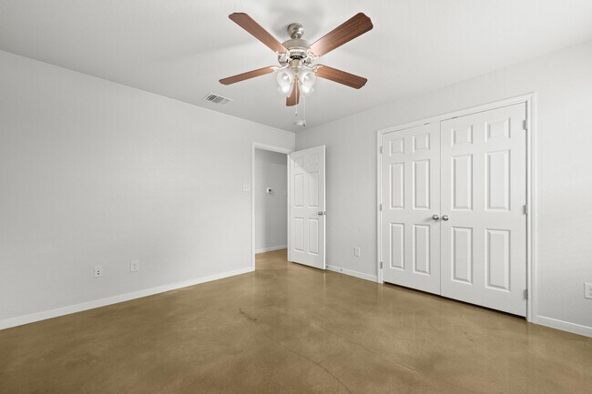 Foto del edificio - 1809 Indian Trail Dr