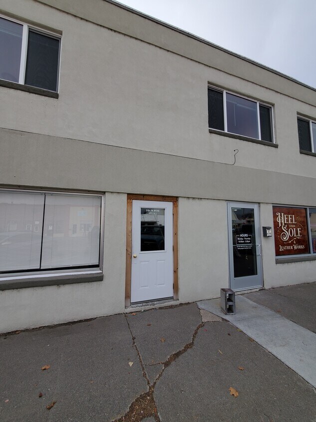 184 W Pine St Unit 2, Shelley, ID 83274 Apartments in Shelley, ID