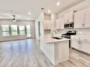 Building Photo - 12608 Stanford Dr