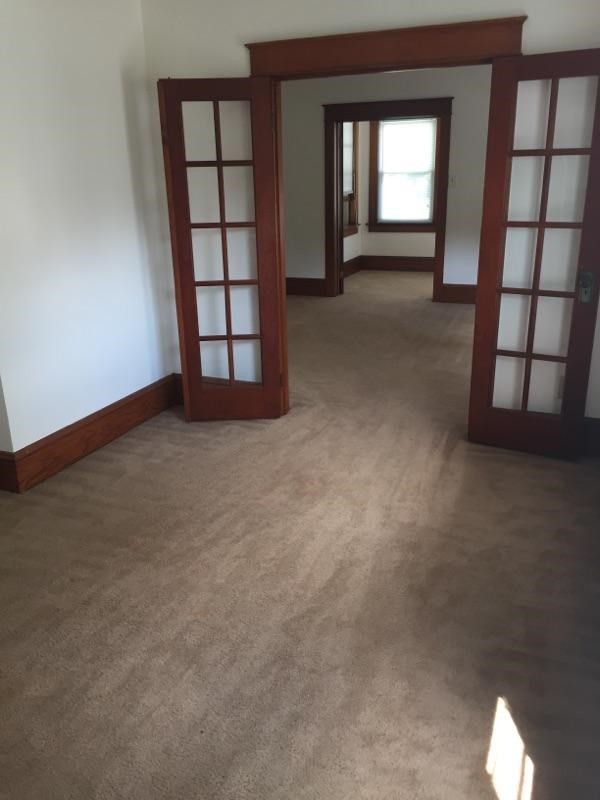 Foto principal - 2430 Raspberry St