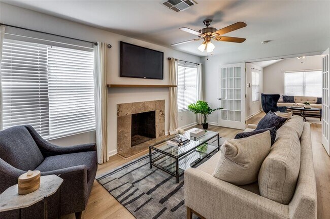 Foto del edificio - 1802 Harvey St