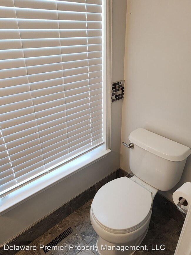 Foto del edificio - 3 br, 2.5 bath House - 49 E McCaulley Ct