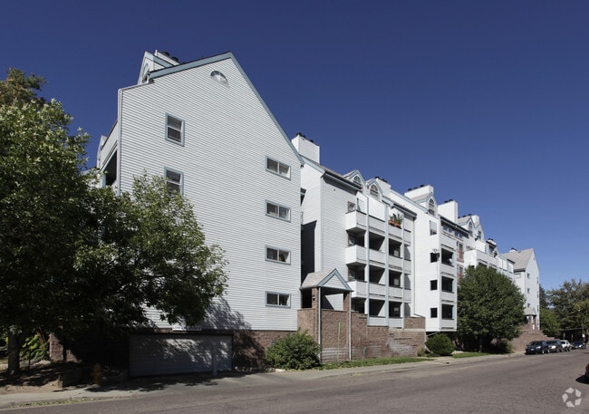 Foto del edificio - Albion Court Apartments