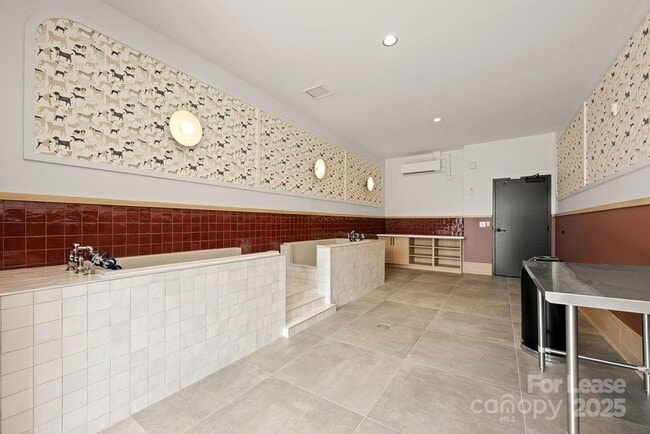 Foto del edificio - 4101 Raleigh St