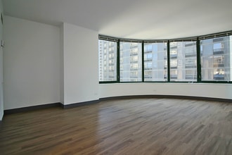 Building Photo - 413 E Ohio St