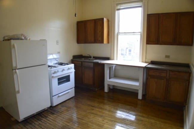 Building Photo - 1458 N Campbell Ave