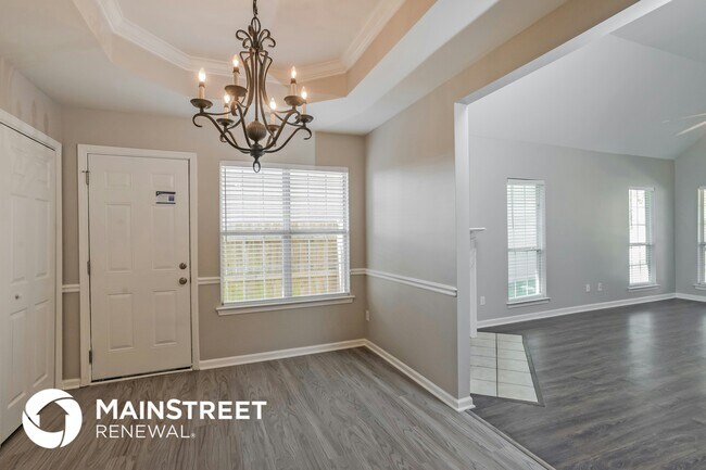 Foto del edificio - 255 Forest Lakes Dr