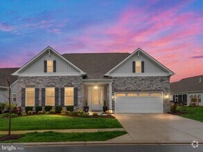Building Photo - 235 Bayberry Dr
