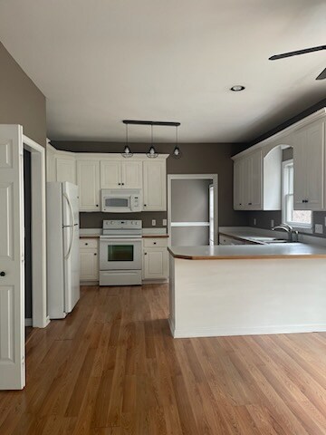 Foto del edificio - 6302 Woodlore Dr NW