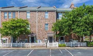 Building Photo - 2954-B Yancey Way