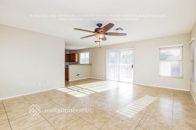 Foto del edificio - 12816 N 122nd Dr