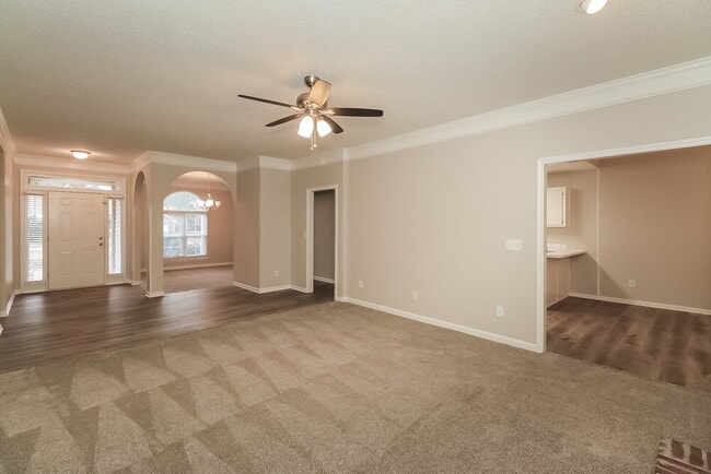 Building Photo - 184 Pine Branch Dr