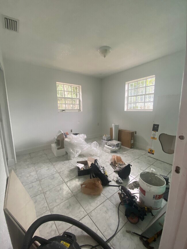 Building Photo - 20305 SW 110th Ct