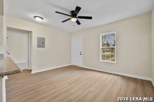 Foto del edificio - 2619 E Houston St