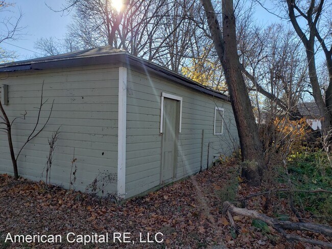 Foto del edificio - 5 br, 1.5 bath House - 202 Harmon St