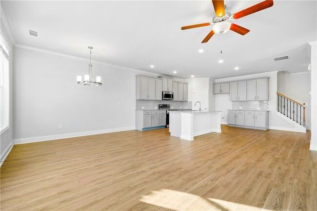 Building Photo - 3831 Brookburn Pk