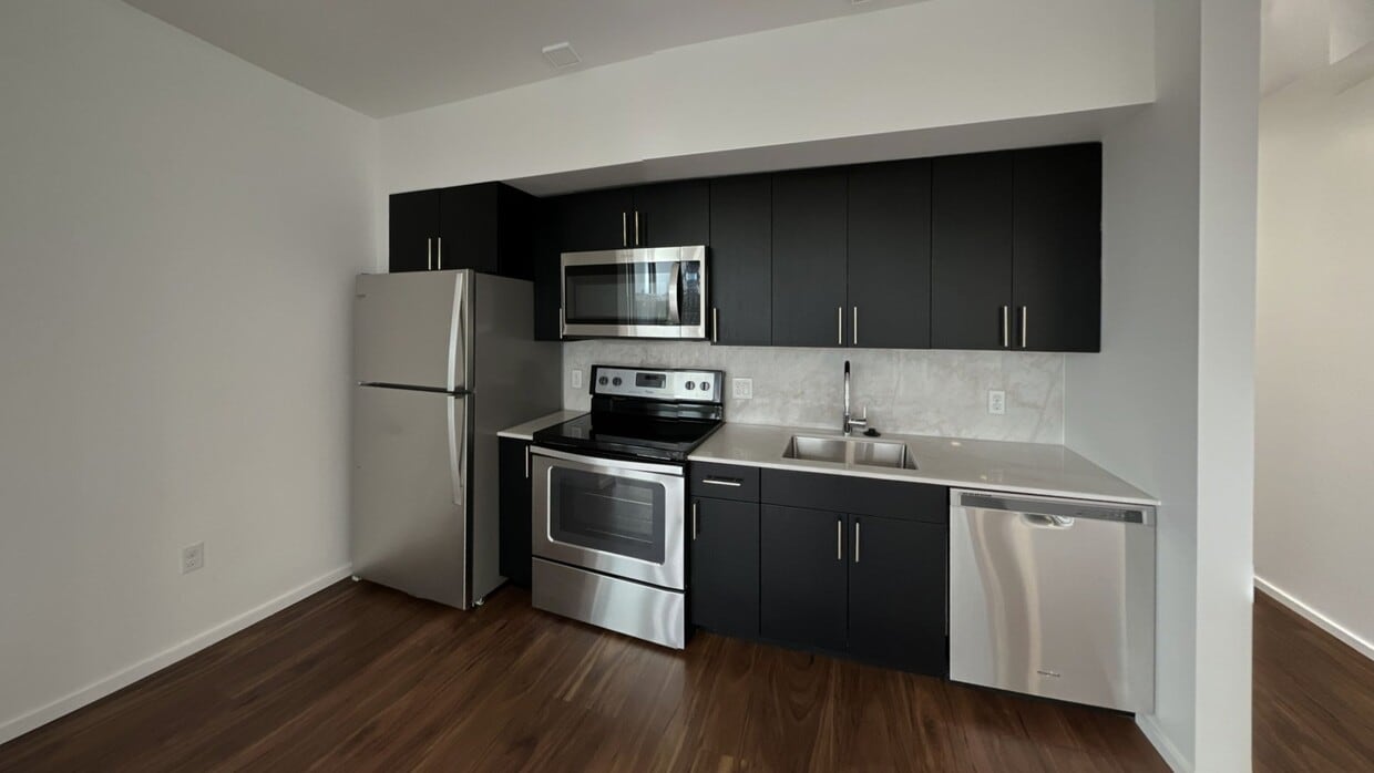 Photo - 9 E. Mount Royal Apartments