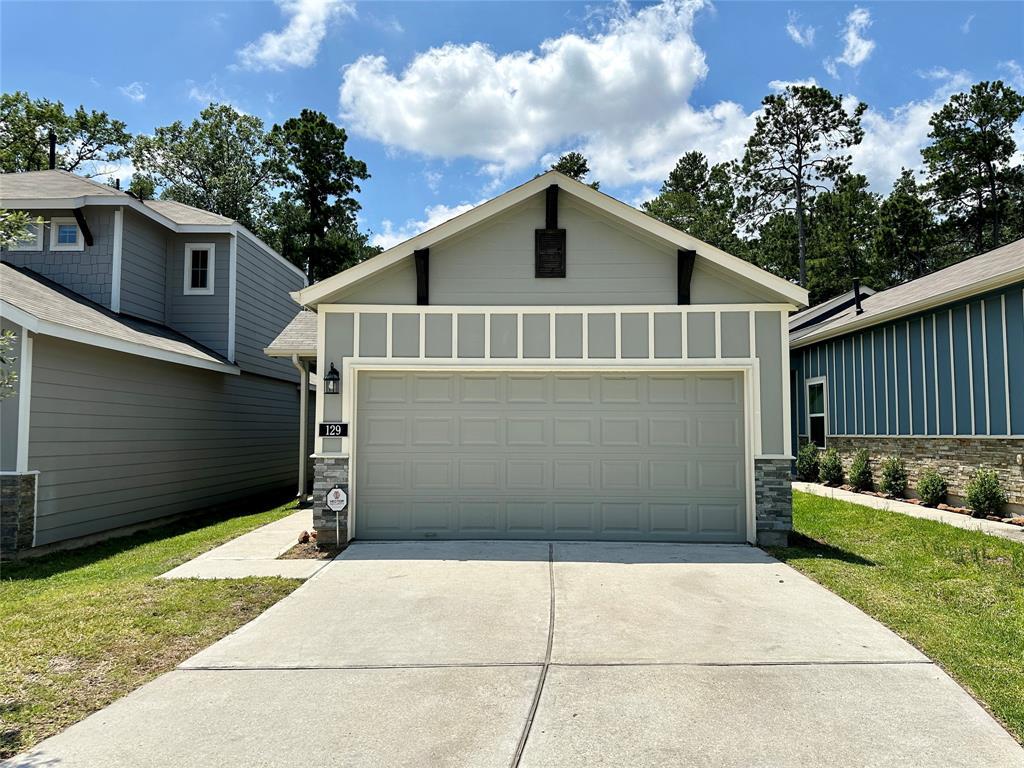 Primary Photo - 129 Camelot Pl Ct
