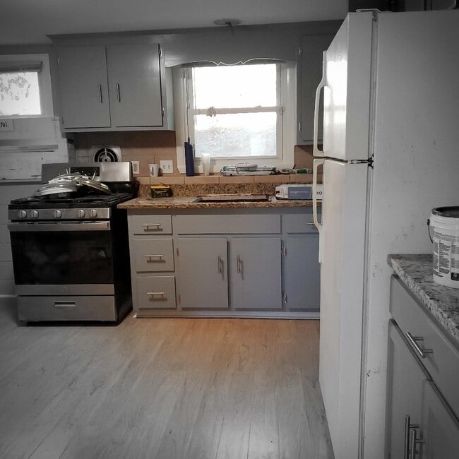Kitchen being renovated - 87 Cheryl Ln
