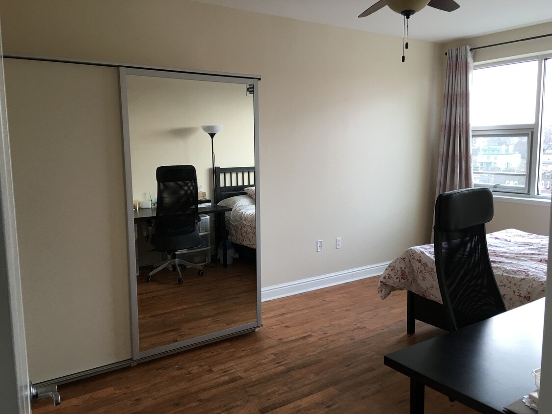 Bedroom - 5570 Centre Ave