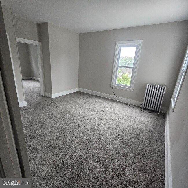 Foto del edificio - 119 N Perry St