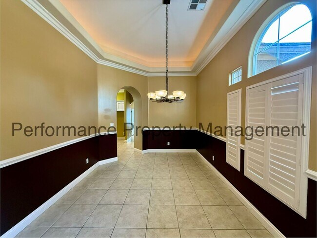 Foto del edificio - 12520 Crown Crest Dr