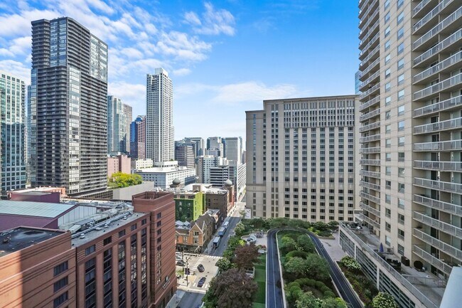 Foto del edificio - 545 N Dearborn St