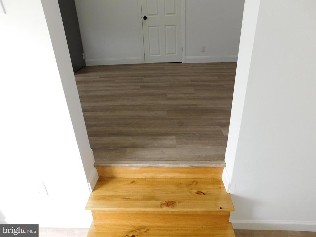 511UNIT511UNI1 Cherry St, Florence, NJ 08554 Room for Rent in Florence, NJ