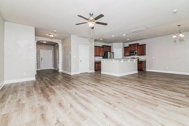 Building Photo - 3600 Sunbright Ln