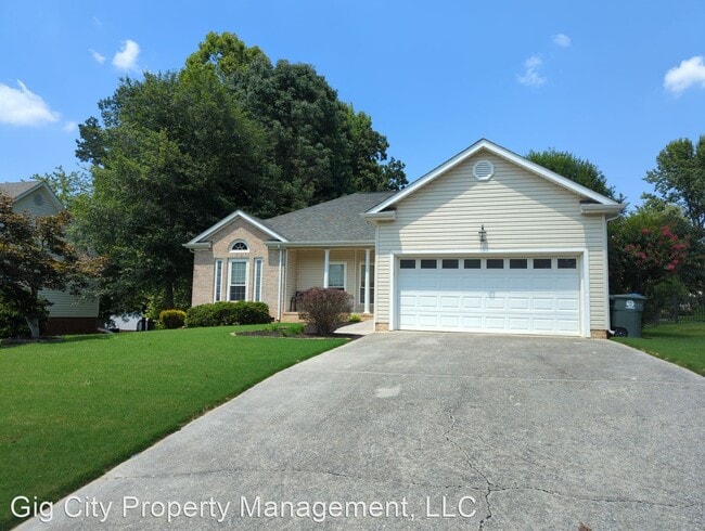 Building Photo - 3 br, 2 bath House - 8597 Flowerdale Dr