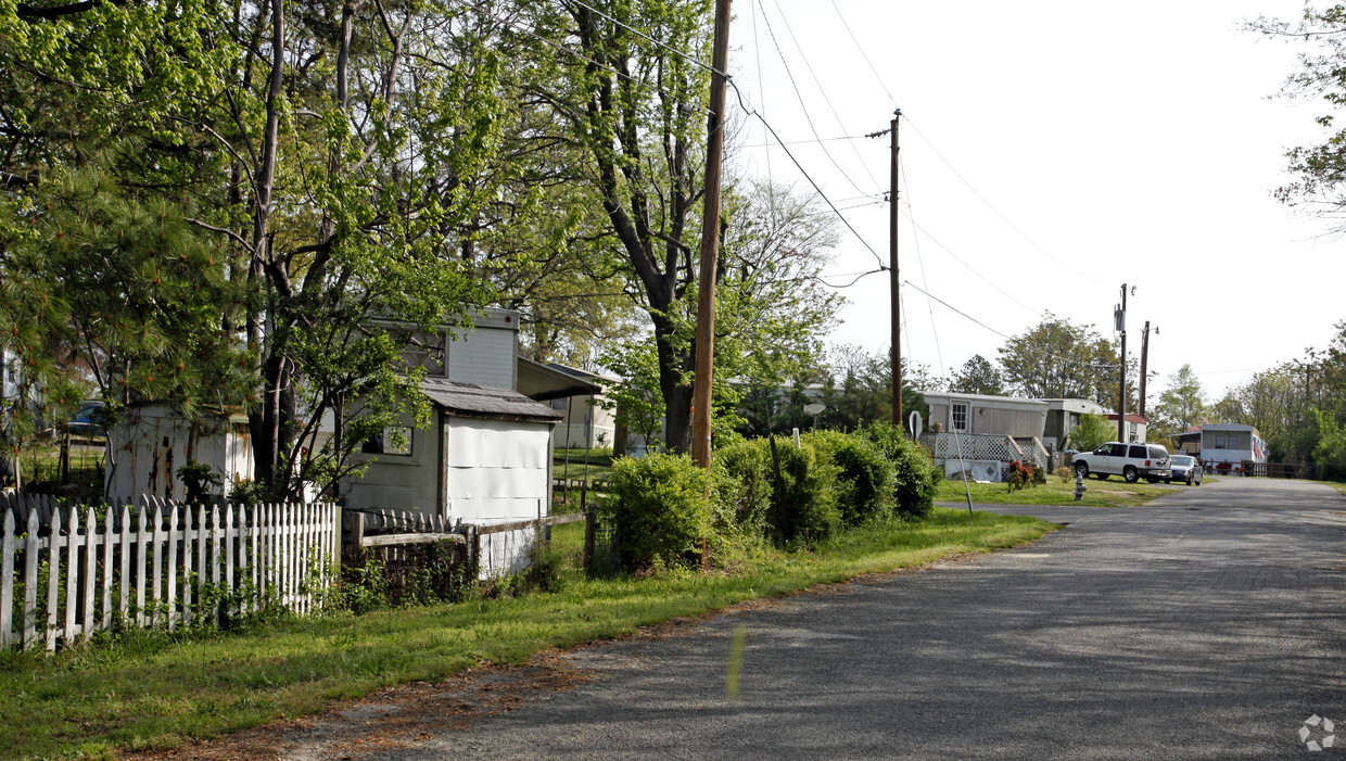 Primary Photo - Oak View Manufactured Housing Community
