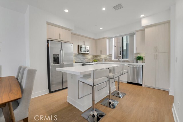 Foto del edificio - 10832 W Riverton Ct