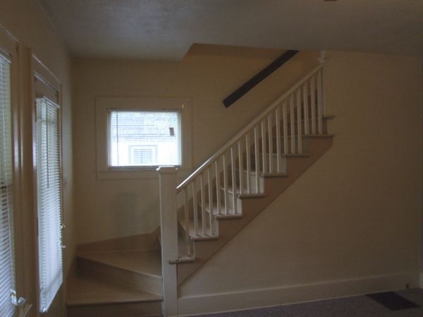 Foto del edificio - 322 Florence St NE