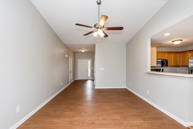 Foto del edificio - 6724 Mimosa St