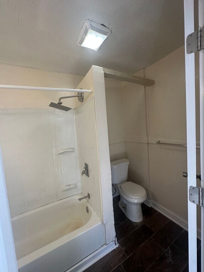 Foto del edificio - Euclid Single Cash Pay