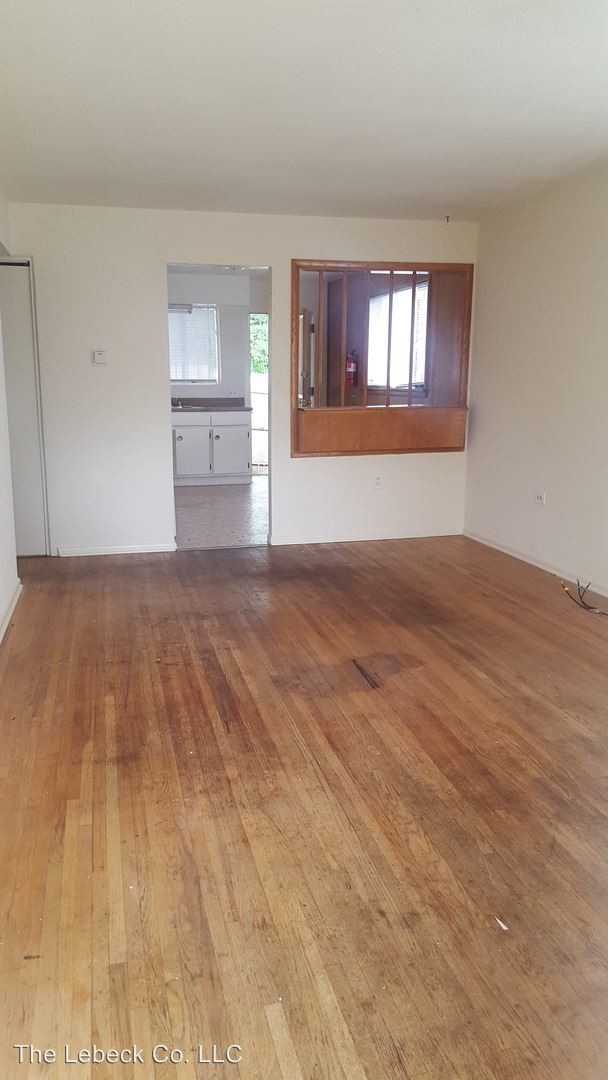 Building Photo - 901 Louisiana Blvd SE