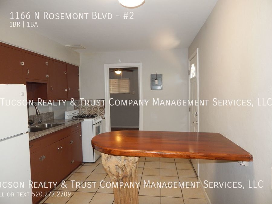 Foto principal - 1166 N Rosemont Blvd