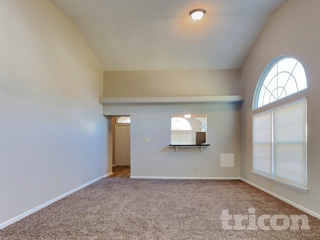 Building Photo - 1224 Stradford Ct