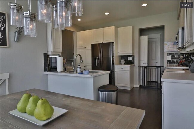 Foto del edificio - 2550 Winding River Dr