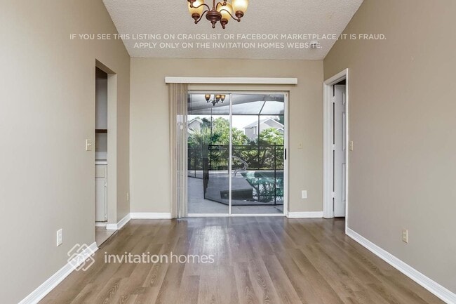 Foto del edificio - 7115 Queen Palm Cir
