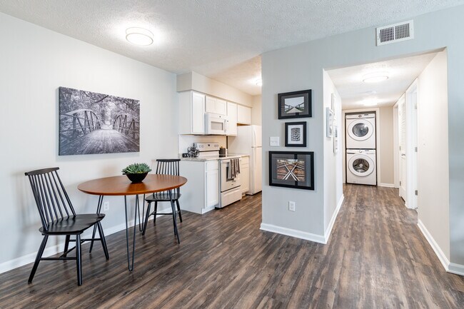 Foto del edificio - Community Place